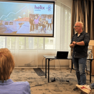 Gebiedsregisseur van gemeente Oss deelt ervaring met de Leergang Gebiedsregisseur van Helix Academy
